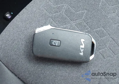 2025 Kia Seltos S из США, поврежденный, VIN KNDEU2AA5S7710633